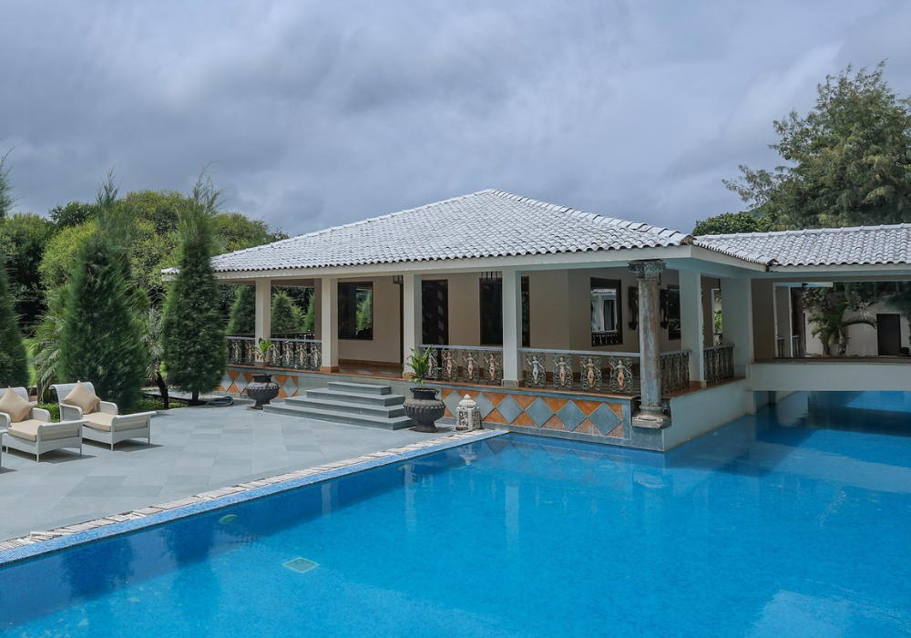 The Green Bean Hostel & Cafe